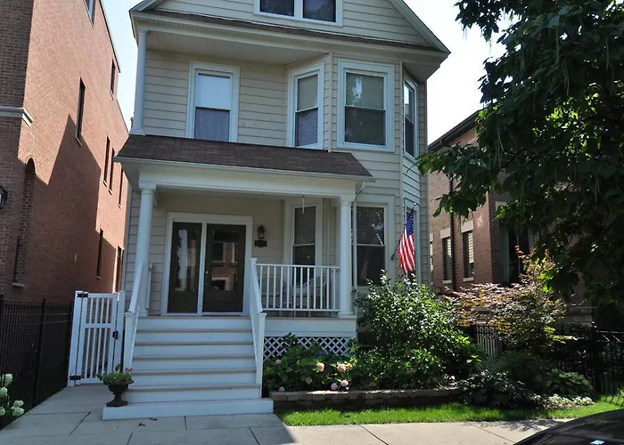 Roscoe Village Gasthof *